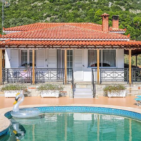 Villa Mitzelos Moni Evaggelistrias Exterior photo